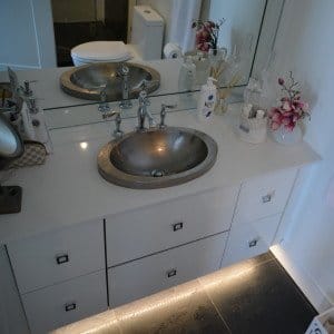 modern bathroom designer